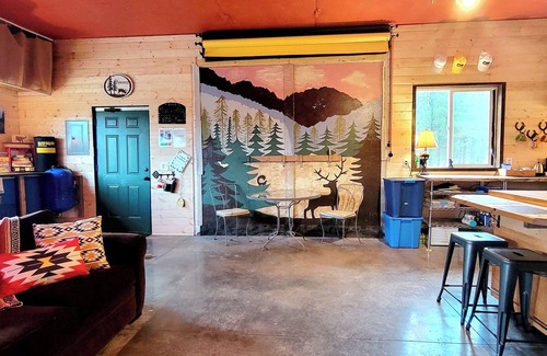 Greenough Cabina | The Stargazer A-frame Cabin with Mtn View, Hot Tub