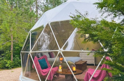 Unorganized Centre Parry Sound Alquiler De RV | THE STARGAZER GEODOME: Shabby Chic & Very Private