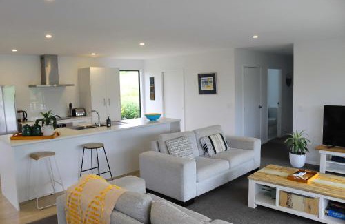 Mangawhai Casa | The Stargazer - Mangawhai Heads Holiday Home