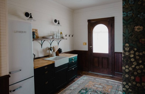 Pond Eddy Casa | The Starling at Pond Eddy, Riverhouse: Boardinghouse Rooms
