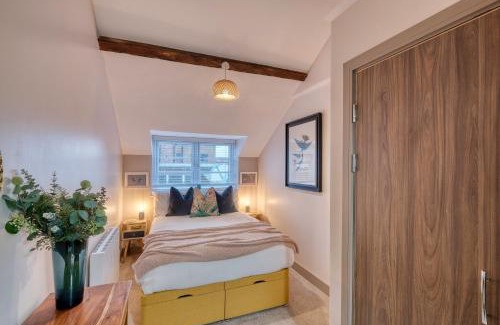 Pontrilas Apartamento | The Station Loft City Centre 1-Bed Apartment
