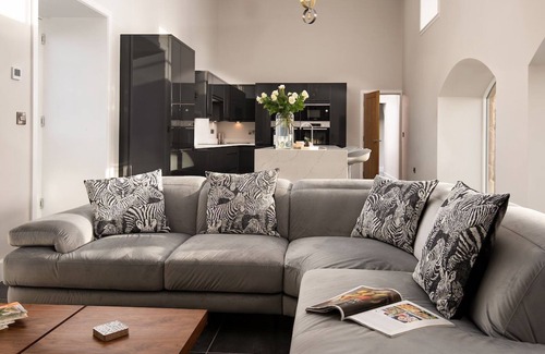 Old Bewick Cabaña | THE STEADING AT WEST LYHAM - stunning, sophisticated five bedroom hideaway