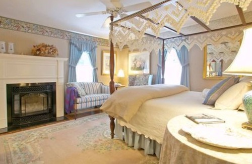 Glendale Cama Y Desayuno | The Stockbridge Country Inn Closest B&B to Norman Rockwell Museum and Chesterwood