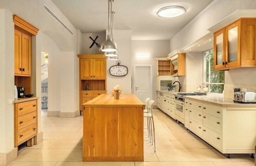 Caesarea Casa | The Stone-age Palace by Sea N' Rent