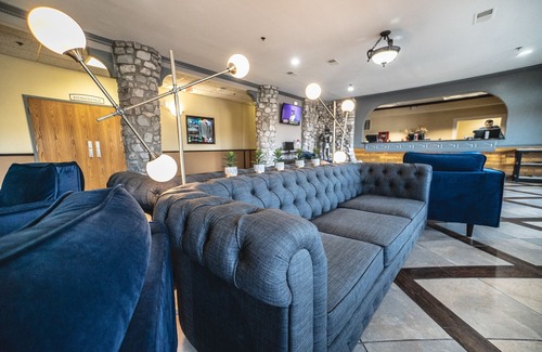 Branson Hotel | The Stone Castle Hotel & Conference Center