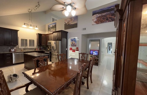Las Vegas Casa | The Stone Sanctuary Northwest: Heated* Pool, Projector, Arcade Game, Billiards, Family Park Adjacent