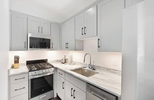 Westside Apartamento | The Stono Suite at 697 King