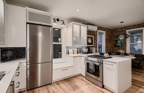 Curtis Park Cabaña | The Stout House - Modern Comfort Meets Historic Charm