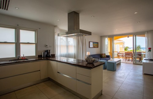 Nieuw Nederland Apartamento | The Strand Apartment | 5 invitados | Piscina y playa privada