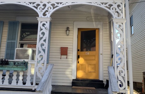 Kingston Apartamento | The Strand House with hot tub