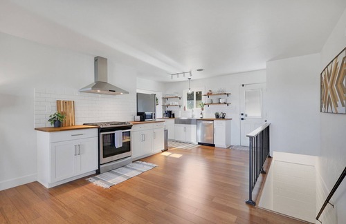 Redding Casa | The Stratford :: Clean Modern Minimal