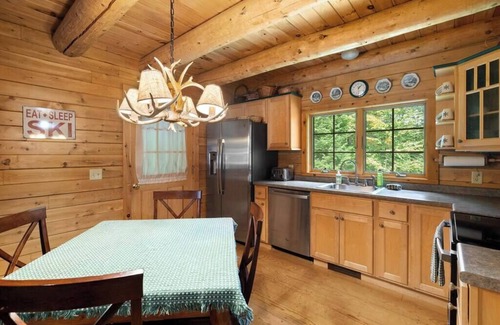 Stratton Cabina | The Stratton Cabin | Close to Stratton & Mt Snow!