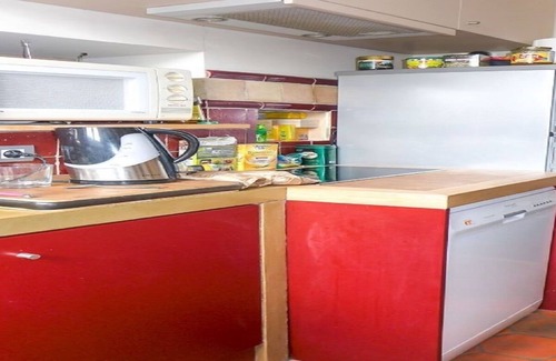 5th Arrondissement Apartamento | THE STREETS OF MOUFETTARD/CONTRESCARPE SQUARE- A PARADIE FOR FOOD LOVERS!