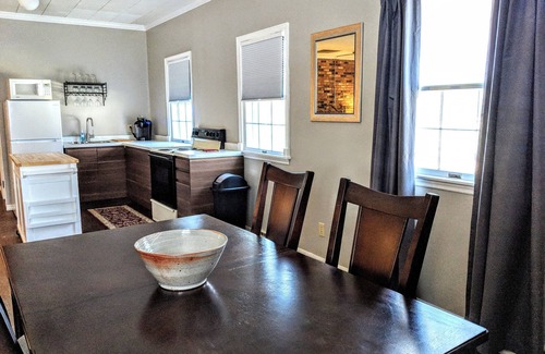 South Bend Apartamento | Portage Lion! Estudio renovado, cerca de Notre Dame