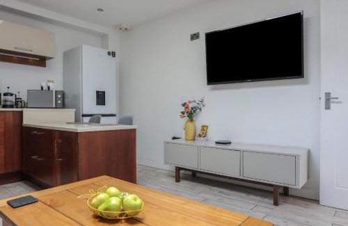 Cemaes Bay Casa | The Studio The Old Post Office