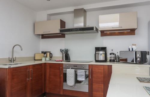 Cemaes Bay Casa | The Studio The Old Post Office
