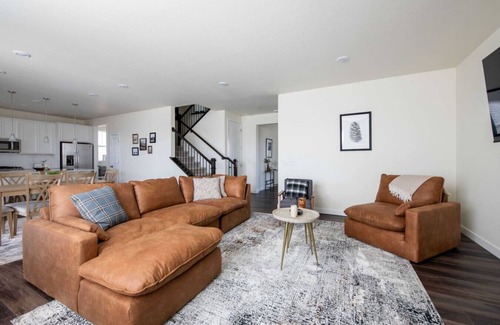 Brighton Casa | The Stylish Stay | Chic Newly Built Retreat