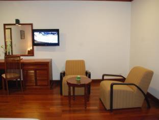 Downtown Siem Reap Hotel | The Suite By Royal Crown Hotel
