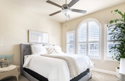 Visalia Casa | The Suite Escape Near the Giant Sequoias