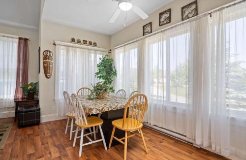 Cherry Valley Casa | The Sumac - 8 Natures