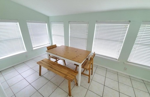 Crescent Beach Casa | The Summer House - All home