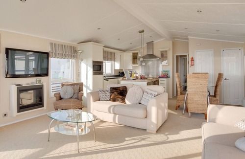 Wyke Regis Casa | The Summer Lodge - Fleet Lagoon - Weymouth, Dorset