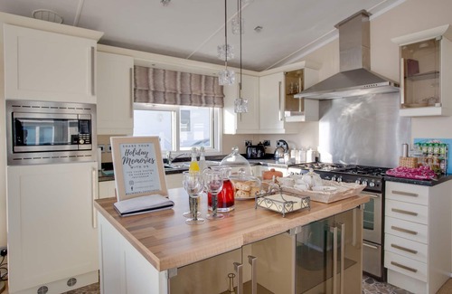Wyke Regis Casa | The Summer Lodge - Fleet Lagoon - Weymouth, Dorset