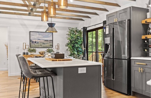 Kingsport Casa | The Summit at Peaceful Peak