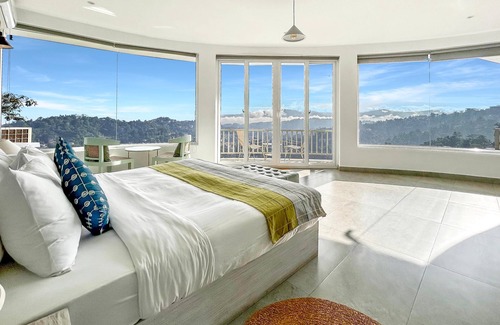 Kandy Cama Y Desayuno | The Summit