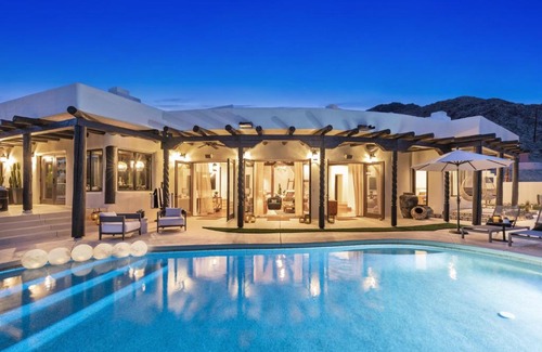 Palm Desert Casa | The Summit NEW Hilltop Estate with Sunset Views & Movie Theater