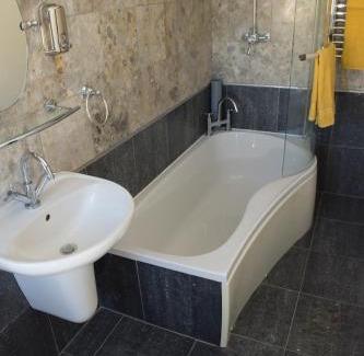 The King's Mile Hotel | The Sun Hotel