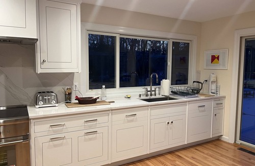 Bridgehampton Casa | Casa con piscina y tenis en terrenos privados grandes