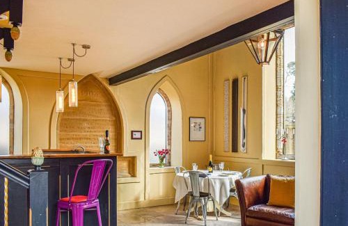 Middlemarsh Casa | The Sunday Schoolroom