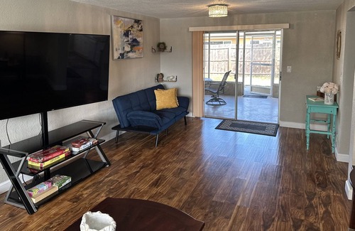 Forest Hills East Casa | The sunny hideaway
