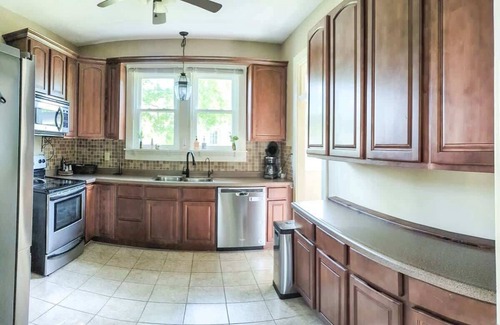 Noblesville Casa | The Sunny Maple! Summ