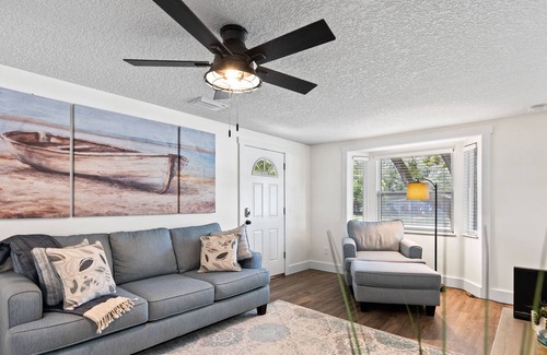 Saint Augustine Shores Casa | The Surf Rider | House St. Augustine with enclosed yard & on-site golf
