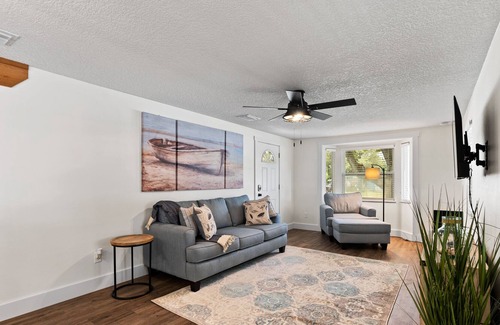Saint Augustine Shores Casa | The Surf Rider | House St. Augustine with enclosed yard & on-site golf