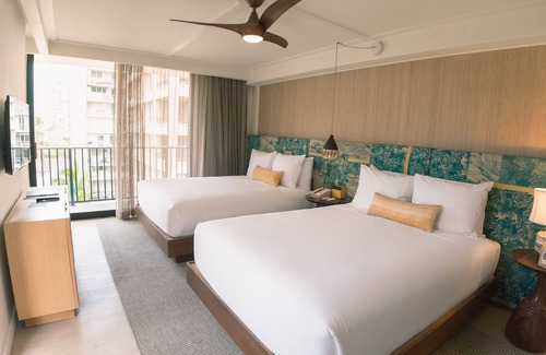 Waikiki Hotel | The Surfjack Hotel & Swim Club