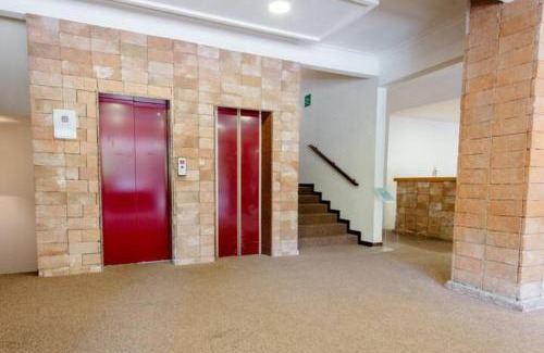 Quartiere XIII Aurelio Apartamento | The Swan City Center
