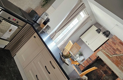 Chapeltown Casa | The Sweet Brier Cottage in Leeds