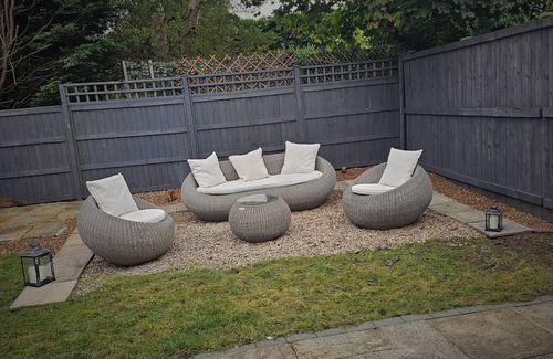 Chapeltown Casa | The Sweet Brier Cottage in Leeds