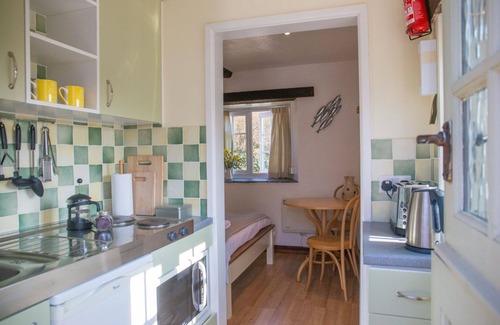 Hartland Cabaña | The Tack Room, shared hot tub and sauna