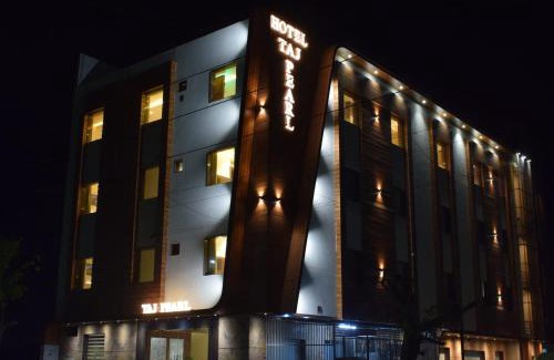 Taj Ganj Hotel | THE TAJ PEARL HOTEL