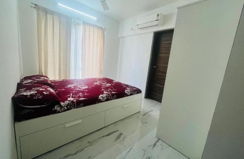 Baner Apartamento | The Ten - Cozy 3bhk in baner