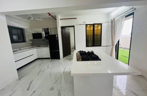 Baner Apartamento | The Ten - Cozy 3bhk in baner