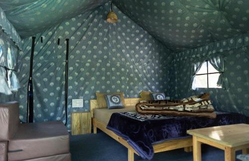 Naddi Otro | The tented tribe
