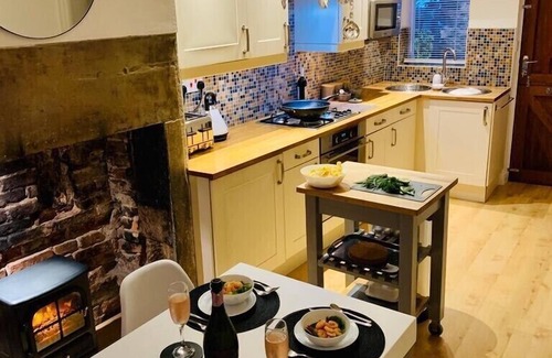Wirksworth Cabaña | THE TENTH HOUSE 1750 Wirksworth Peak District Georgian Cottage Derbyshire Luxury