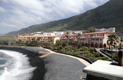 Garachico Apartamento | The terrace on the sea