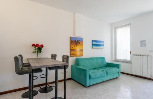 Fiumelatte Apartamento | The terrace on the Como Lake - Varenna Pino