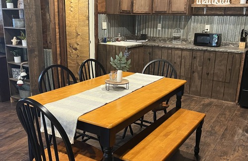 Karnack Cabina | The Texas Rig - Cabin on Caddo Lake